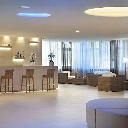 Grand Club Daniela 4* 奥特朗托
